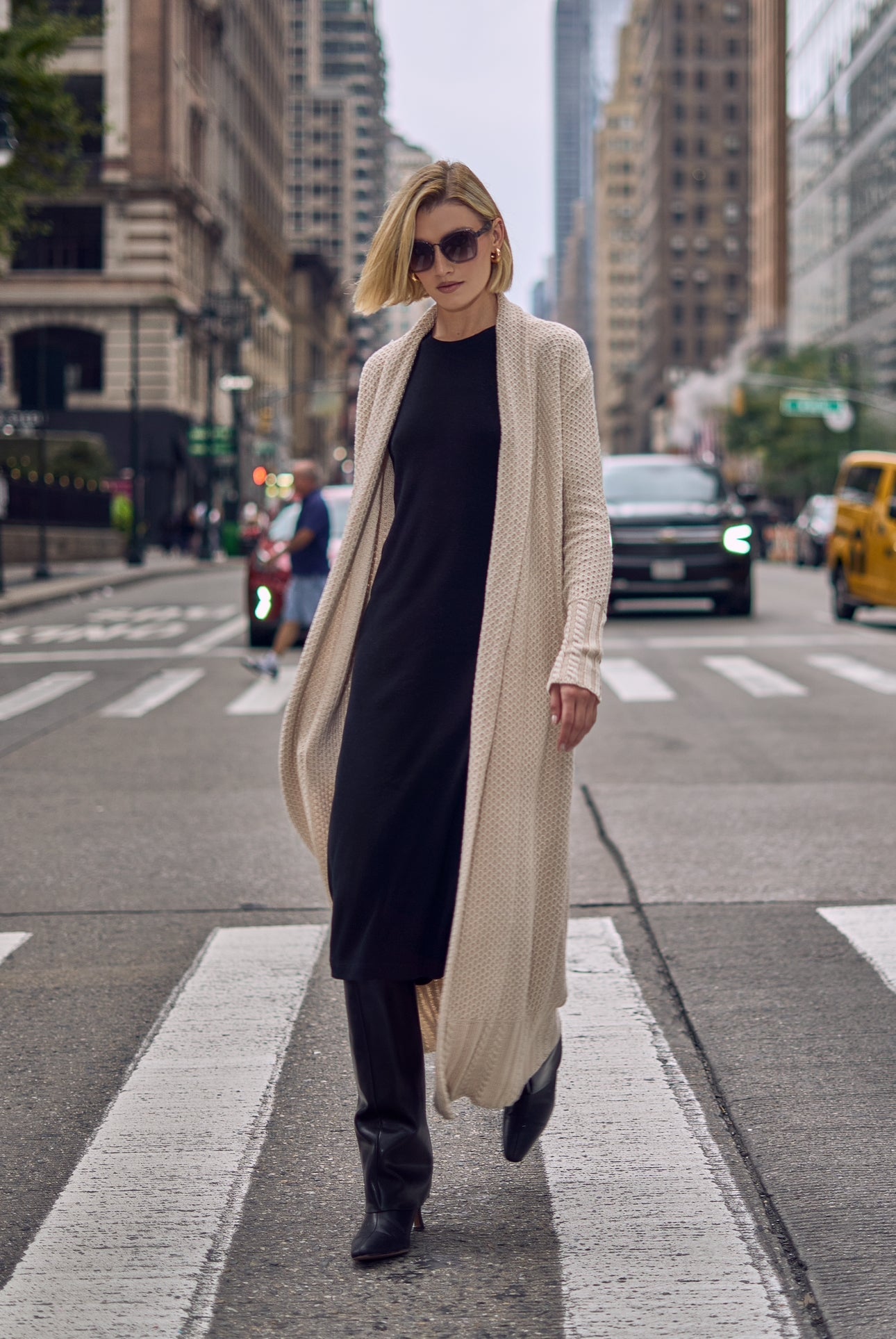 NUBELUZ BEIGE CARDIGAN