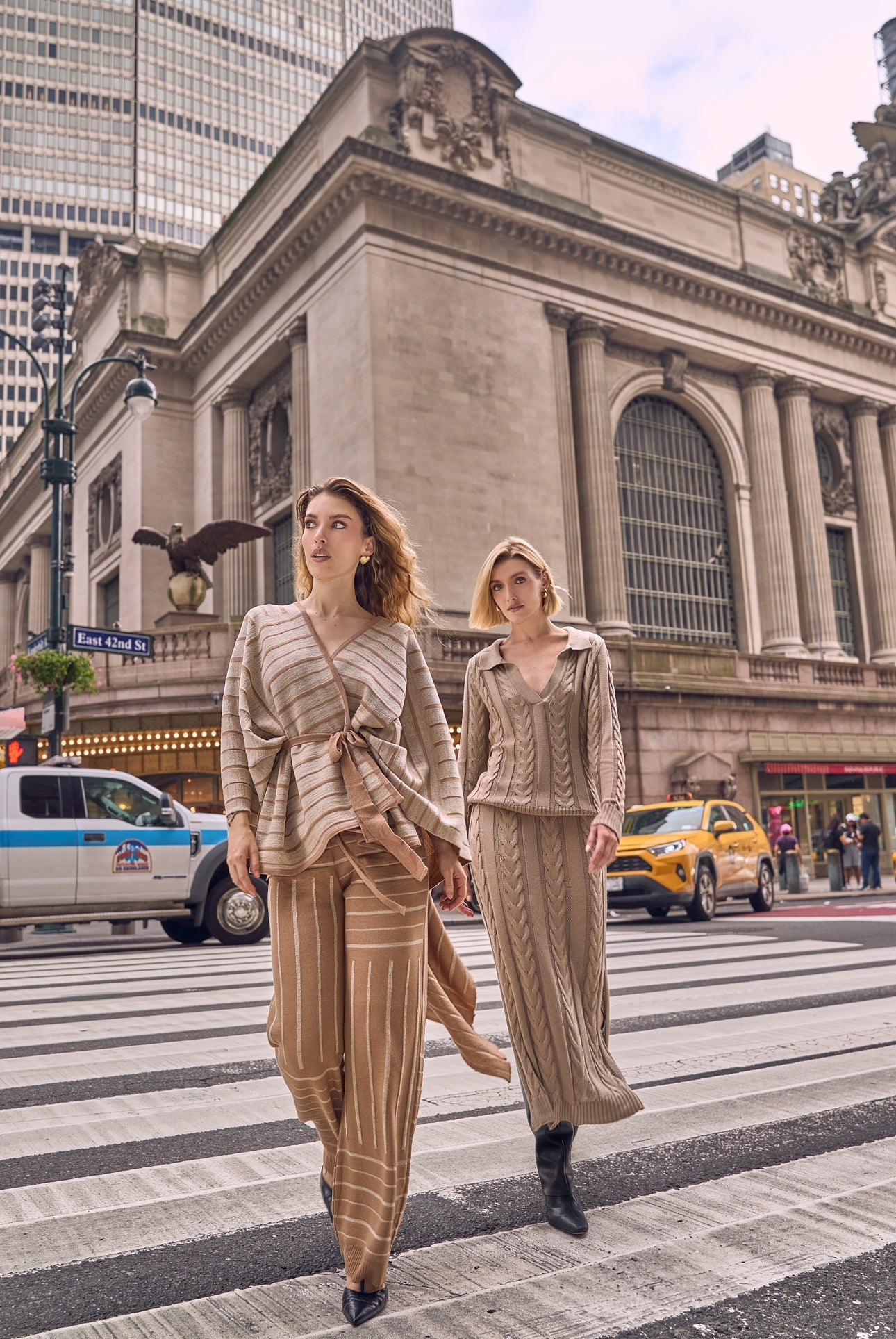 NOBU BEIGE-GOLD PANTS AND SHAWL SET